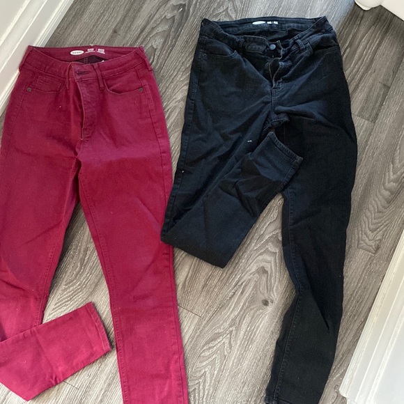 Two pairs of jeans - Picture 1 of 1